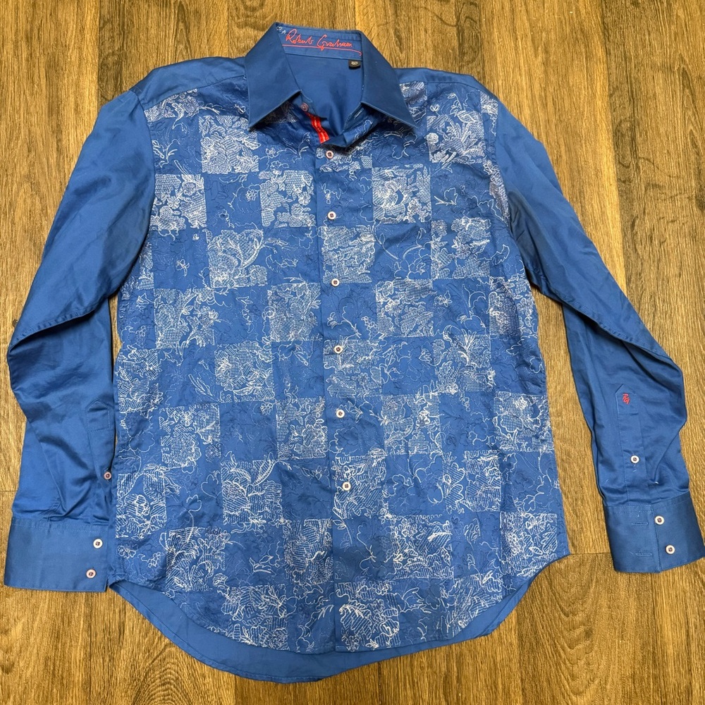Robert Graham Blue embroidered Floral Checkered button down Shirt size medium